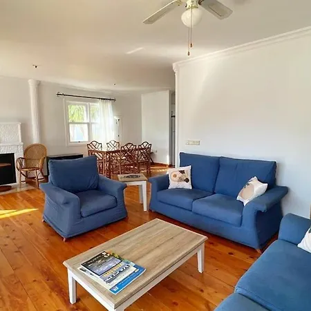 Villa Mira - 3br With Panaromic Sea View *