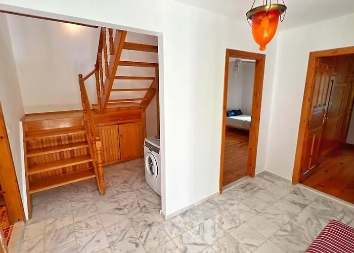 Mira - 3br With Panaromic Sea View Villa *